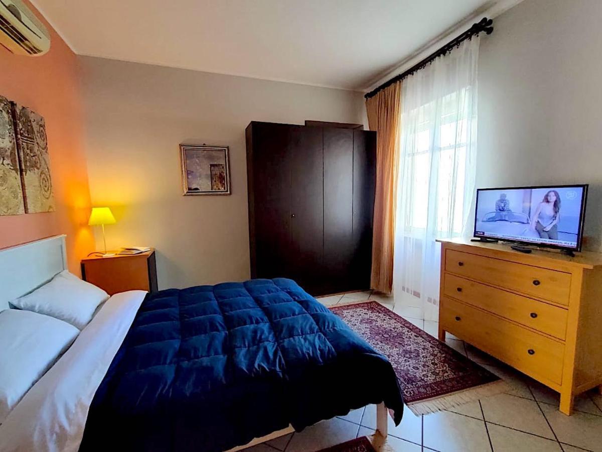 Apartamento Alba La Capitale Delle Langhe Exterior foto
