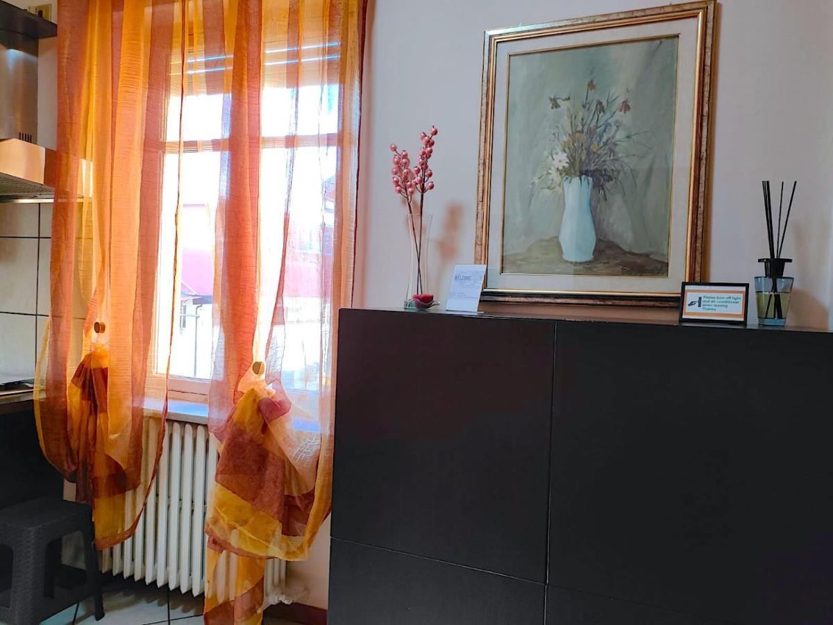 Apartamento Alba La Capitale Delle Langhe Exterior foto