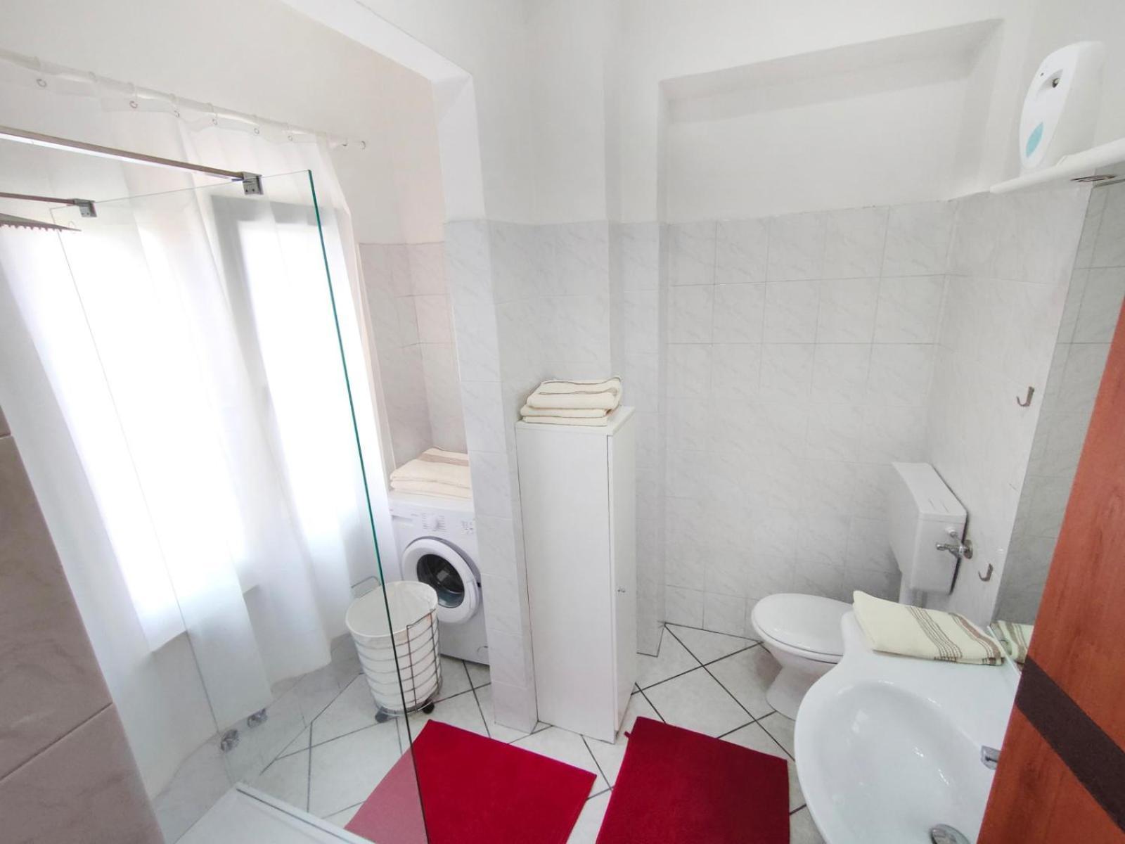 Apartamento Alba La Capitale Delle Langhe Exterior foto