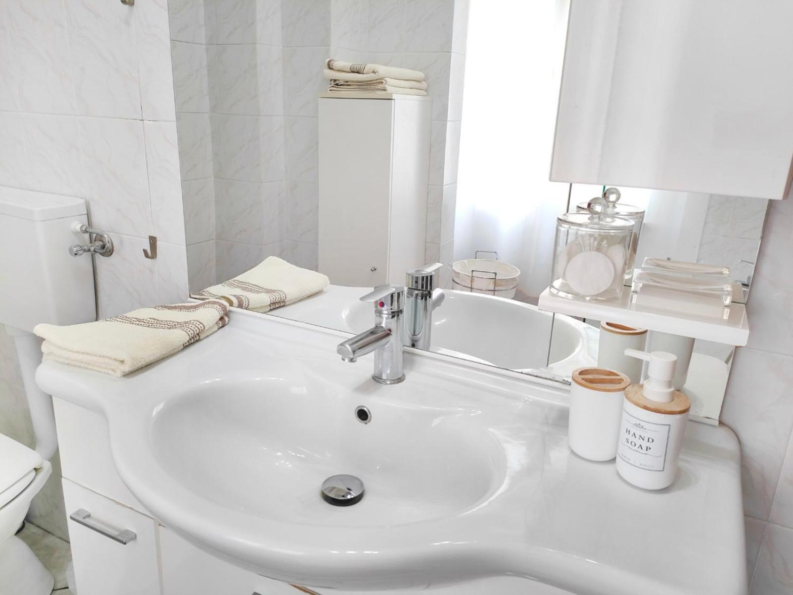 Apartamento Alba La Capitale Delle Langhe Exterior foto